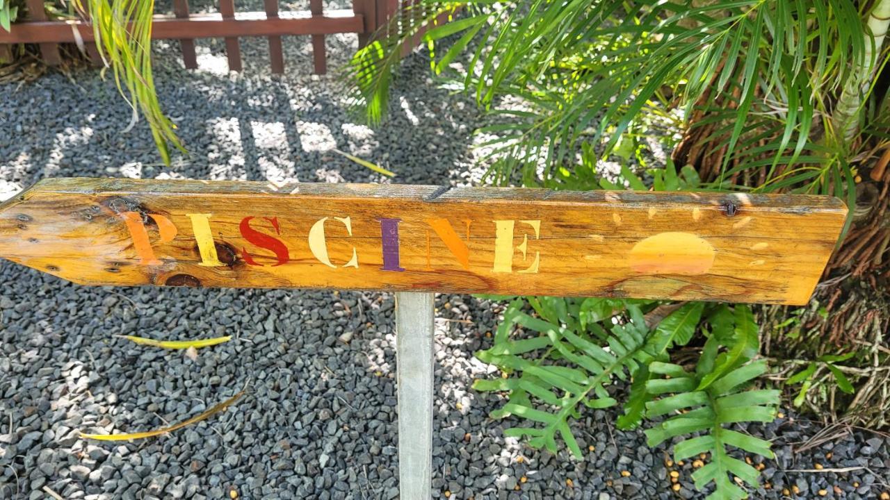 Domaine Karaibes Villa Deshaies Bagian luar foto